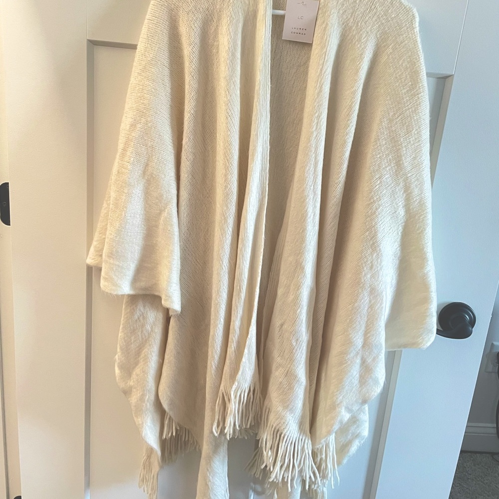 NWT LC by Lauren Conrad Poncho Wrap